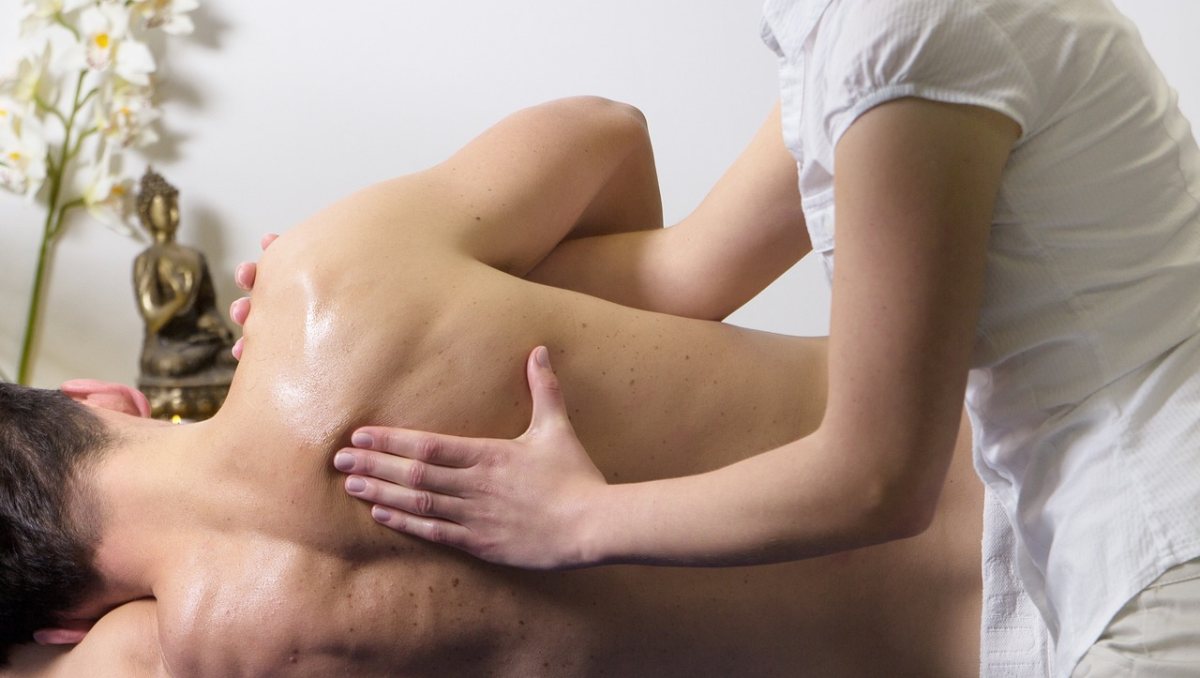 Dor nas costas: hábitos que ajudam a prevenir