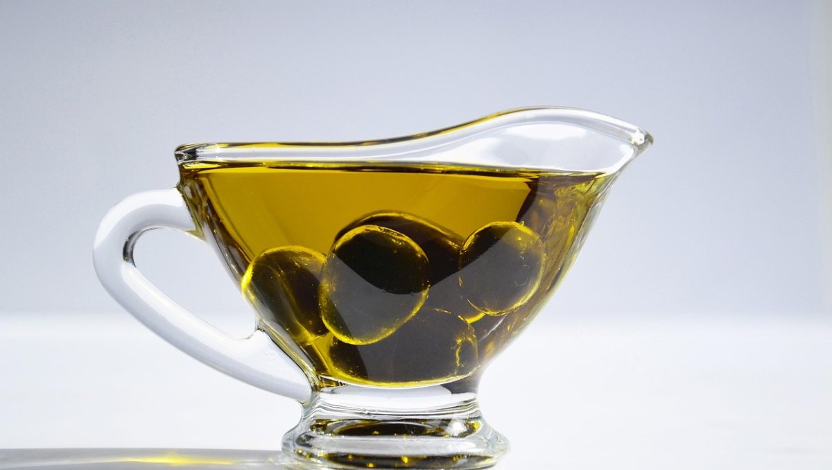 Dieta mediterrânea eleva microproteínas que podem proteger coração e cérebro