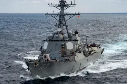 After Swift Turnaround for New Deployment, USS Truxton Returns to the Pier
