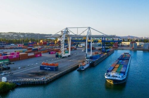 CMA CGM Reveals Plan for Electric Container Barge Service on Rhône River